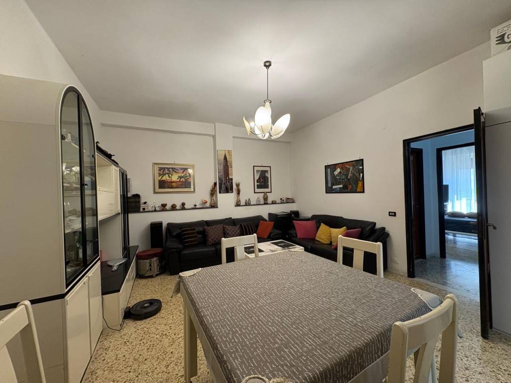 Appartamento a Ostuni in Via Pietro Pignatelli, 7 - Foto 2