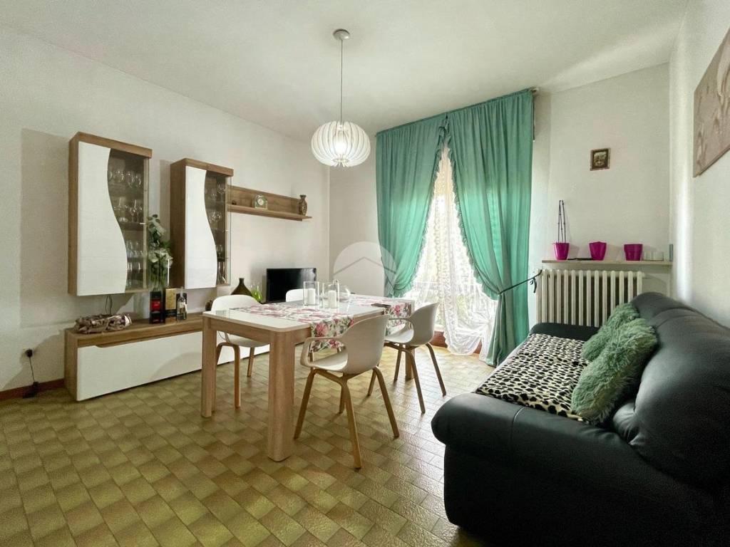 Appartamento a Castelnuovo del garda in Via Carlo Marx, 1 - Foto 2