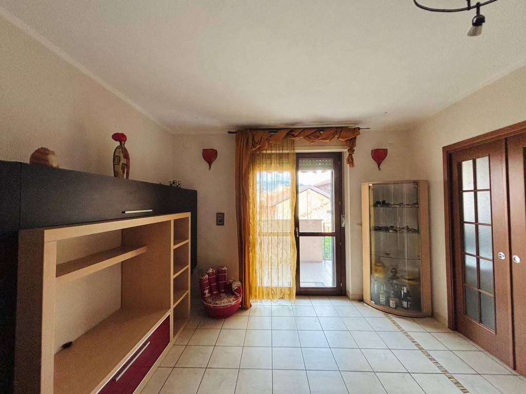 Appartamento a Moncalieri in Strada Carignano - Foto 5