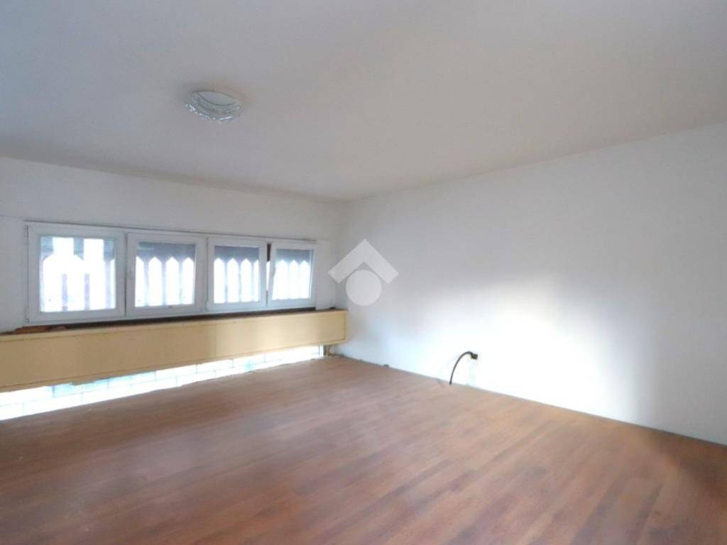 Immobile a Alessandria in Via Alessandro III, 60 - Foto 2