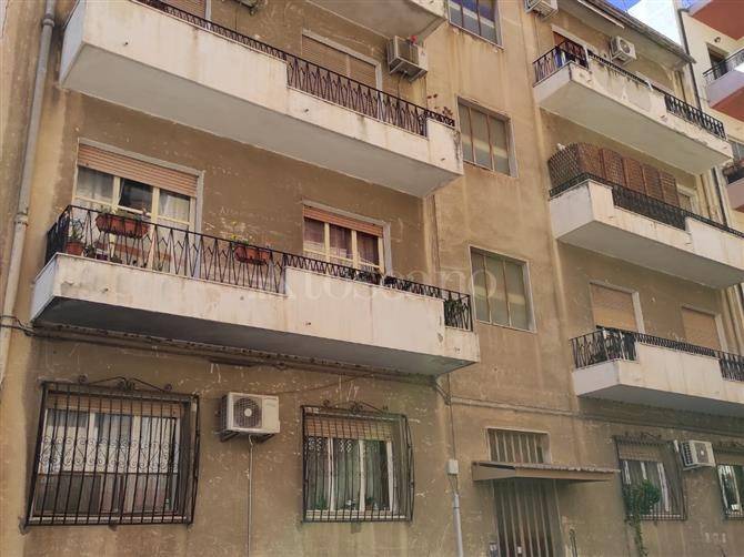 Appartamento a Reggio calabria in Via Matteo Paviglianiti - Foto 3