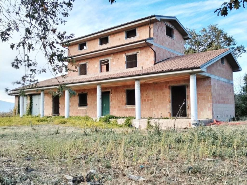 Villa a Pollutri in Contrada San Barbato - Foto 2