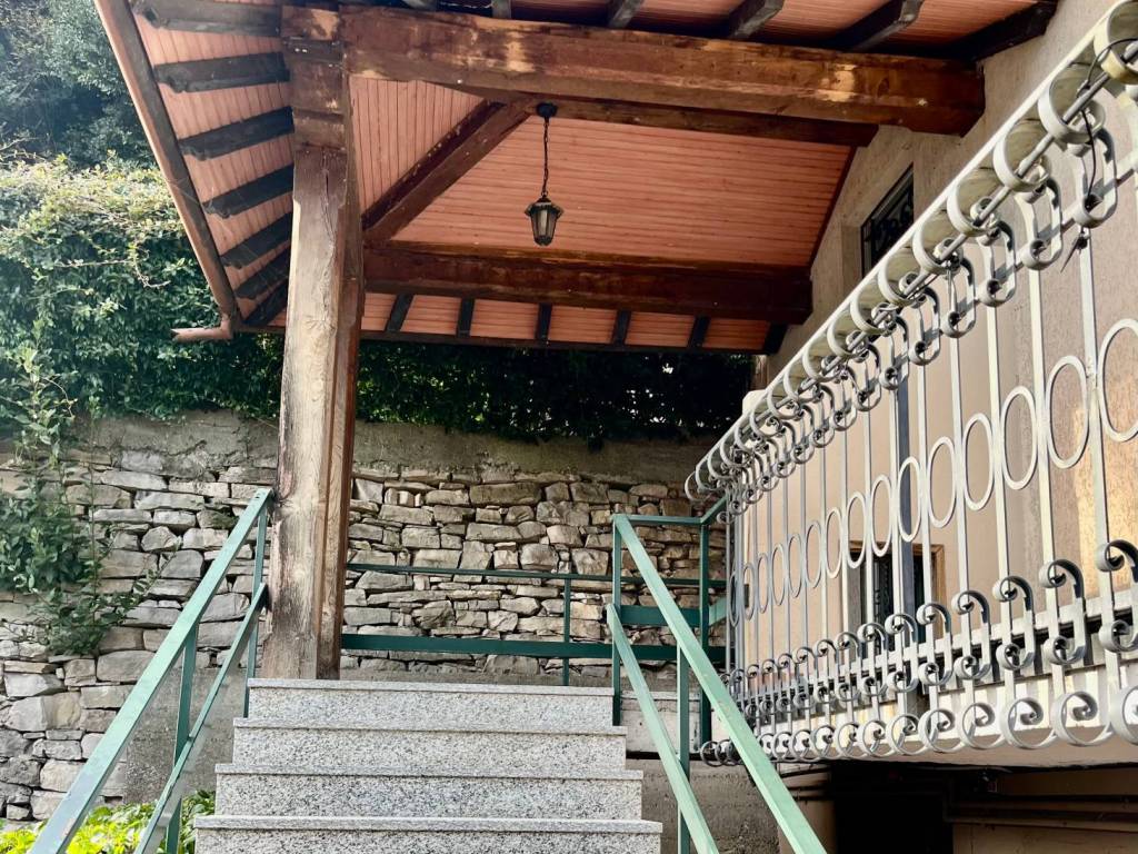 Appartamento a Laglio in Via Regina Nuova - Foto 2
