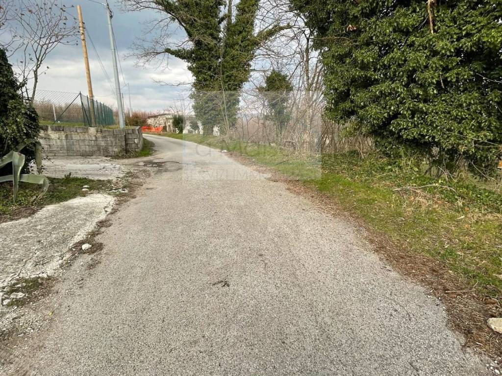 Terreno a Avellino in Contrada Pagliarone - Foto 2