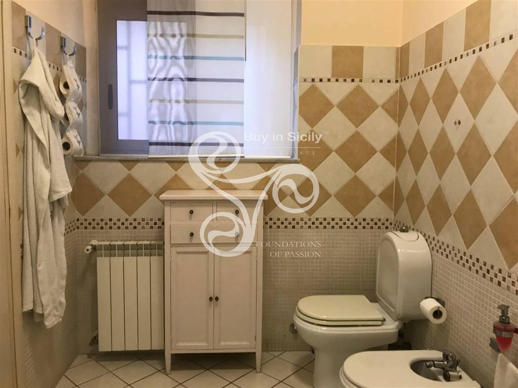 Casa indipendente a Acireale in Via Tomadio - Foto 5