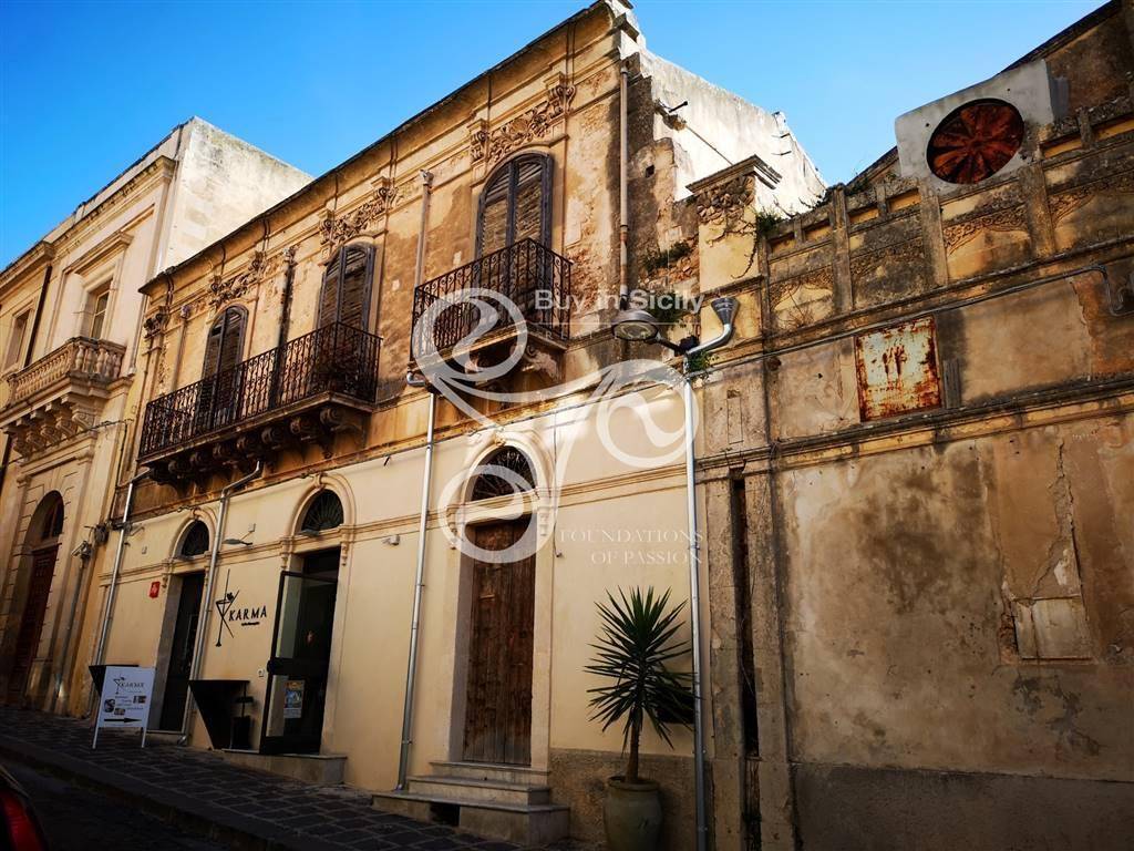 Casa indipendente a Noto in Via Salvatore la Rosa - Foto 3