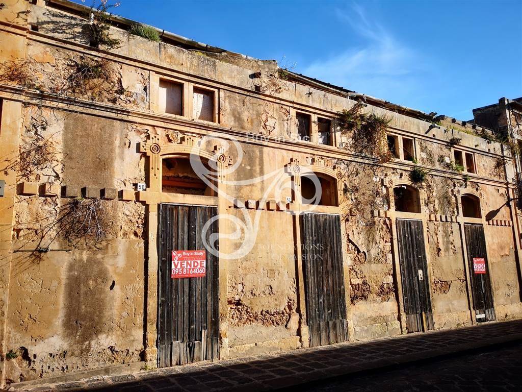 Casa indipendente a Noto in Via Salvatore la Rosa - Foto 5