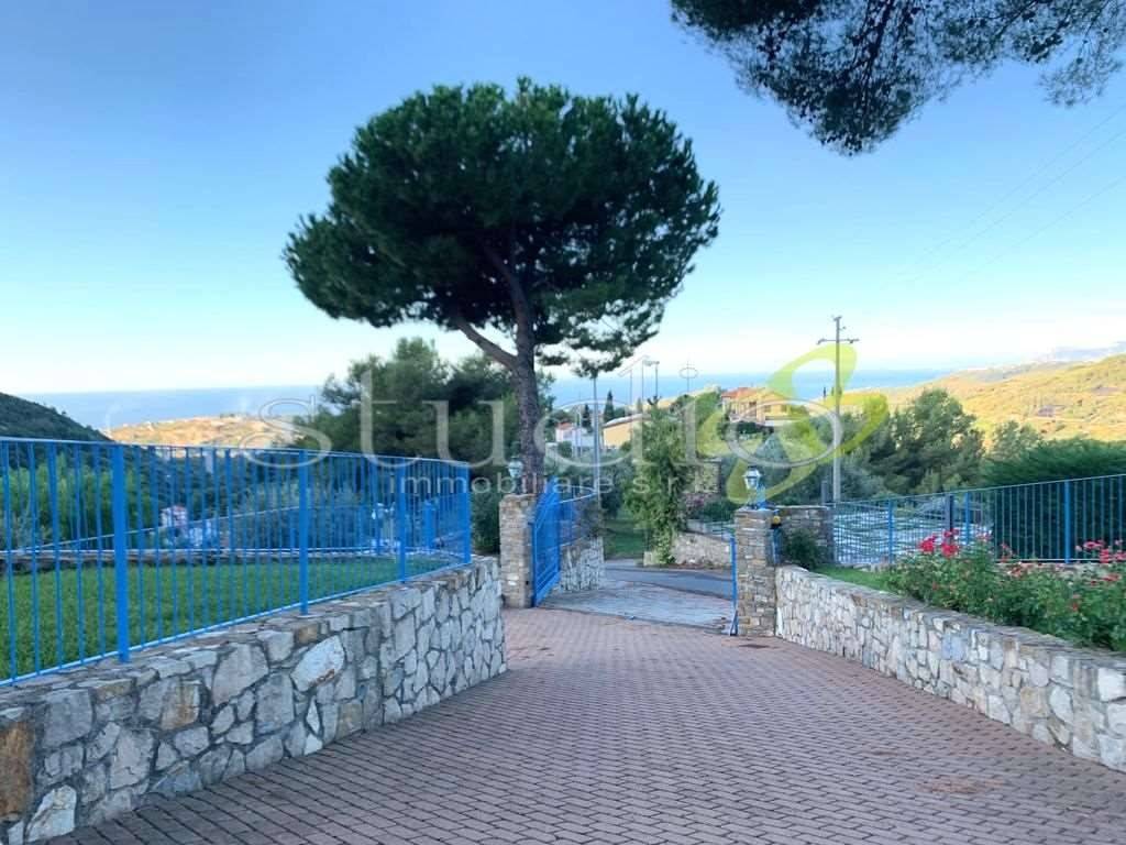 Villa a Bordighera in Via Provinciale, snc - Foto 2