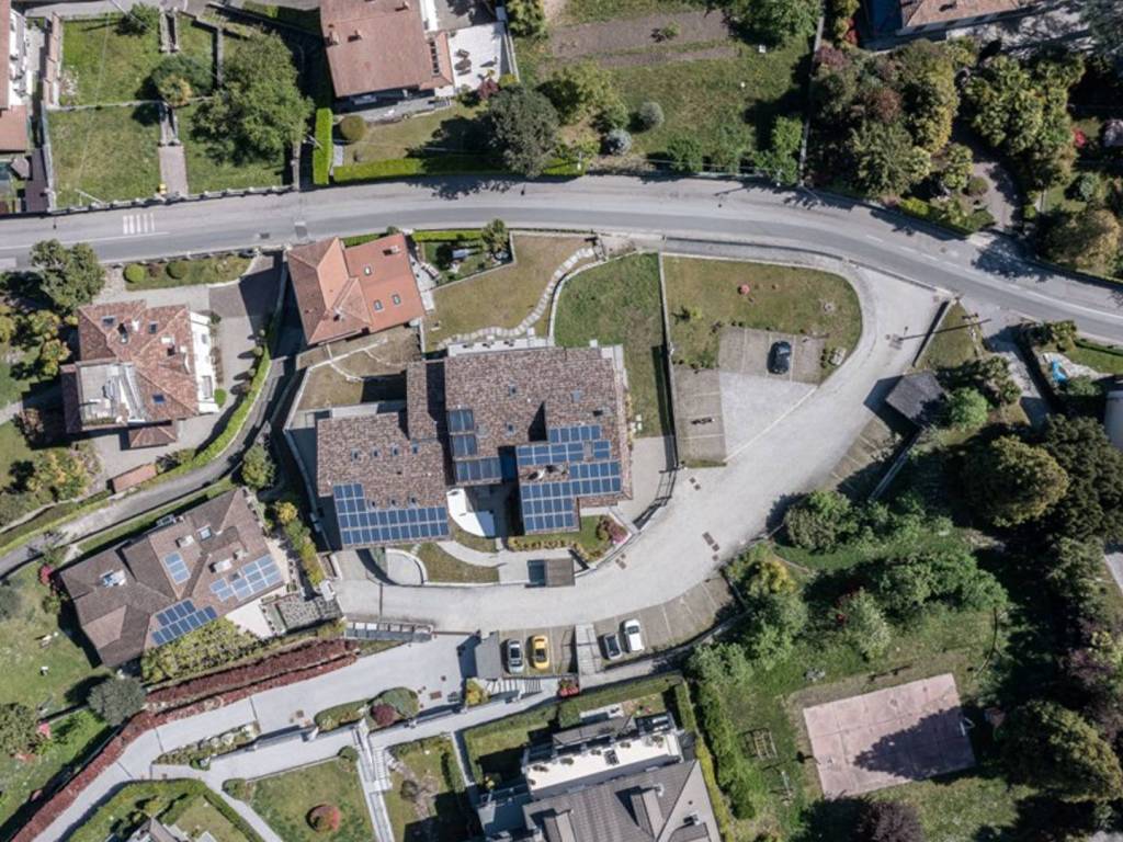 Appartamento a Baveno in Via Due Riviere - Foto 4