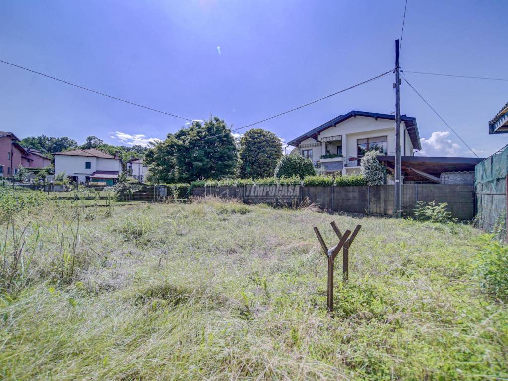 Appartamento a Brebbia in Via Monte Santo - Foto 2