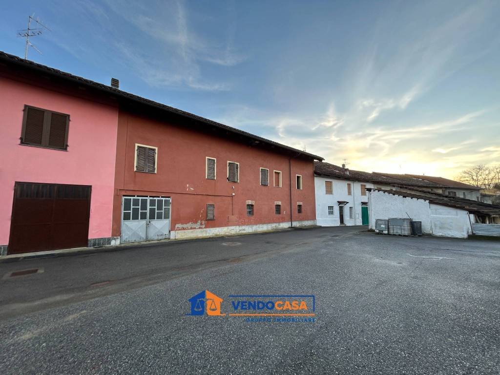 Casa indipendente a Castagnito in Via Serra, 31 - Foto 4