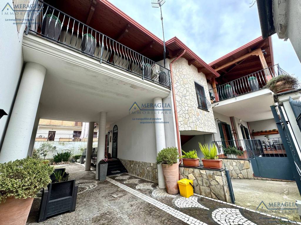 Appartamento a Parete in Via M. Basile - Foto 2