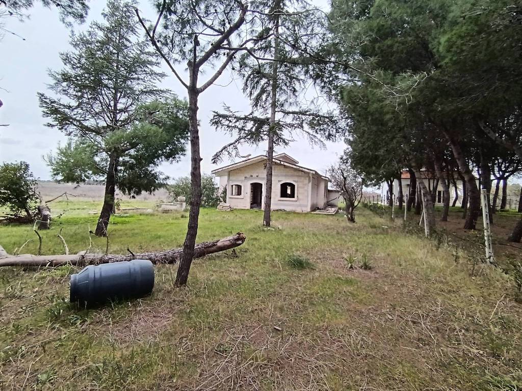 Villa a Carmiano in Via Veglie - Foto 2