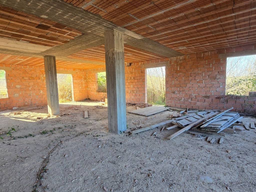 Rustico / casale a Todi in Frazione Romazzano - Foto 5