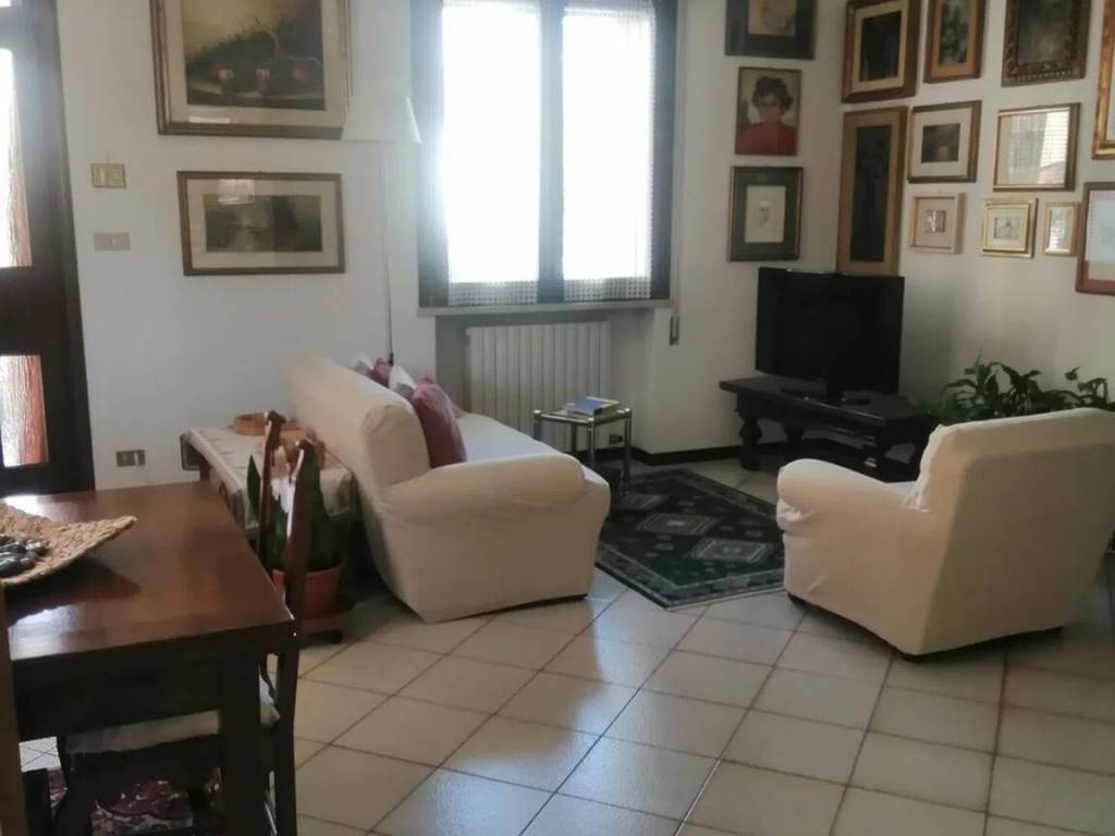 Villa a Legnago in Via Sabotino S.N.C. - Foto 2