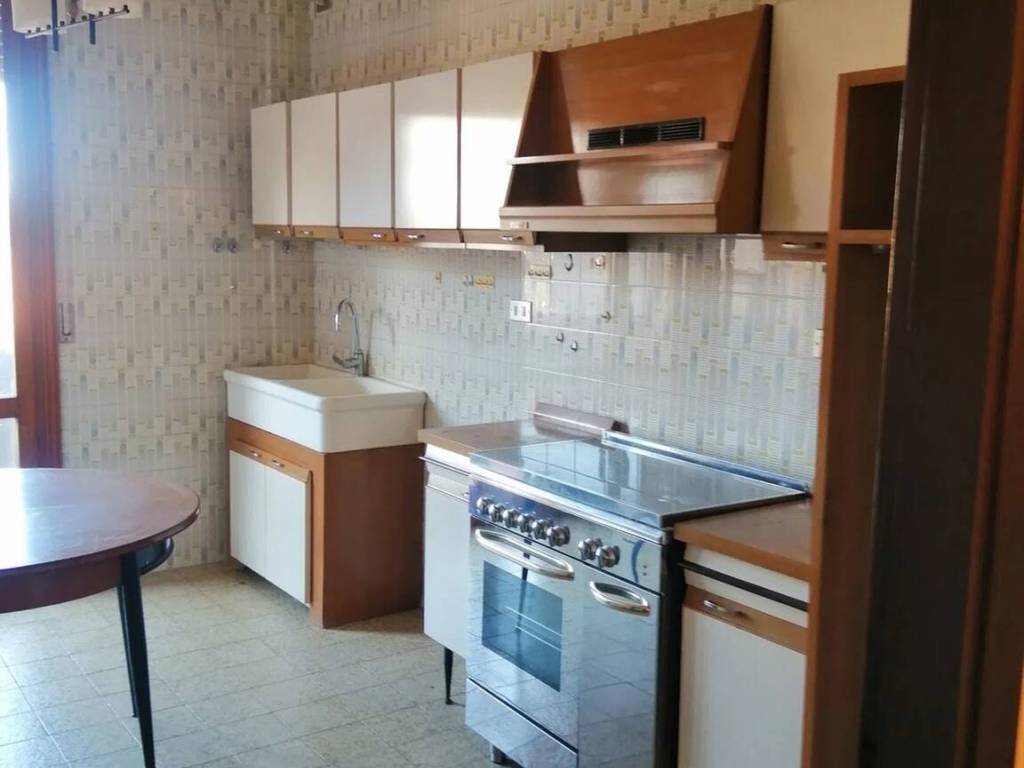 Appartamento a Legnago in Viale Dei Caduti S.N.C. - Foto 4