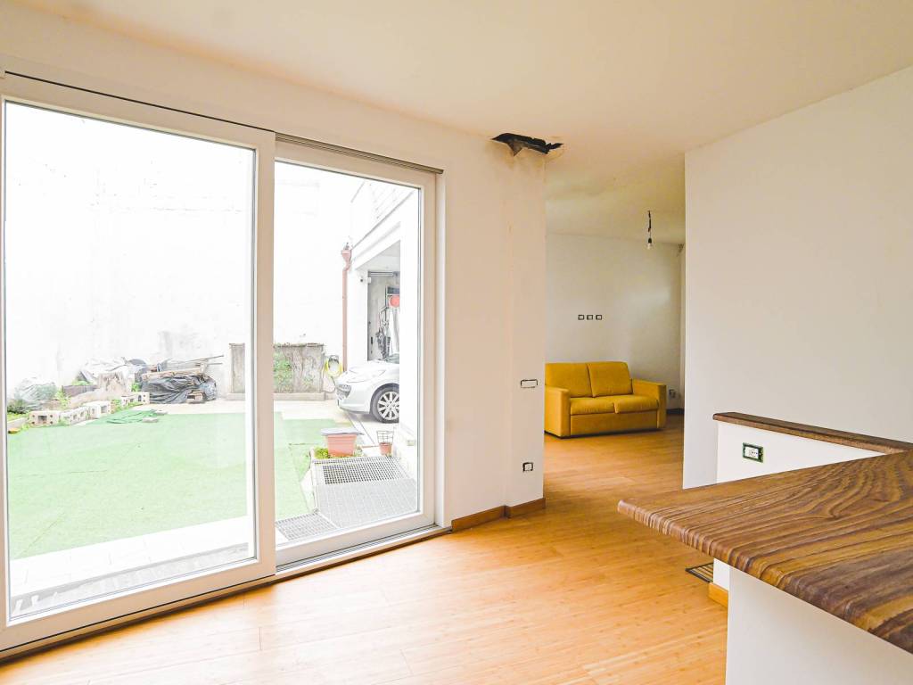 Villa a Elmas in Via dell'Arma Azzurra, 25 - Foto 4