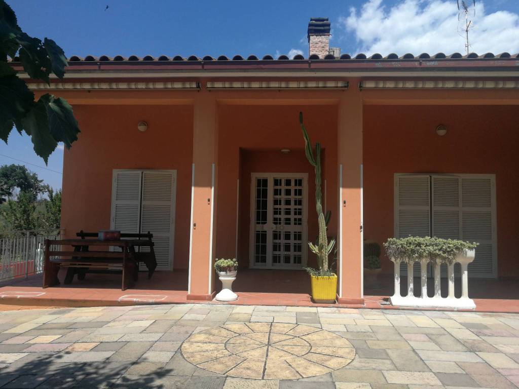 Villa a Montopoli di sabina in Via Ternana - Foto 4
