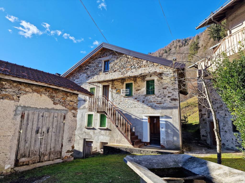 Villetta a schiera a Gosaldo in via coltamai - Foto 2
