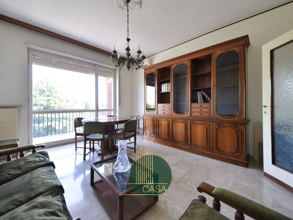 Appartamento a Saronno in Via Cesare Miola, 34 - Foto 2