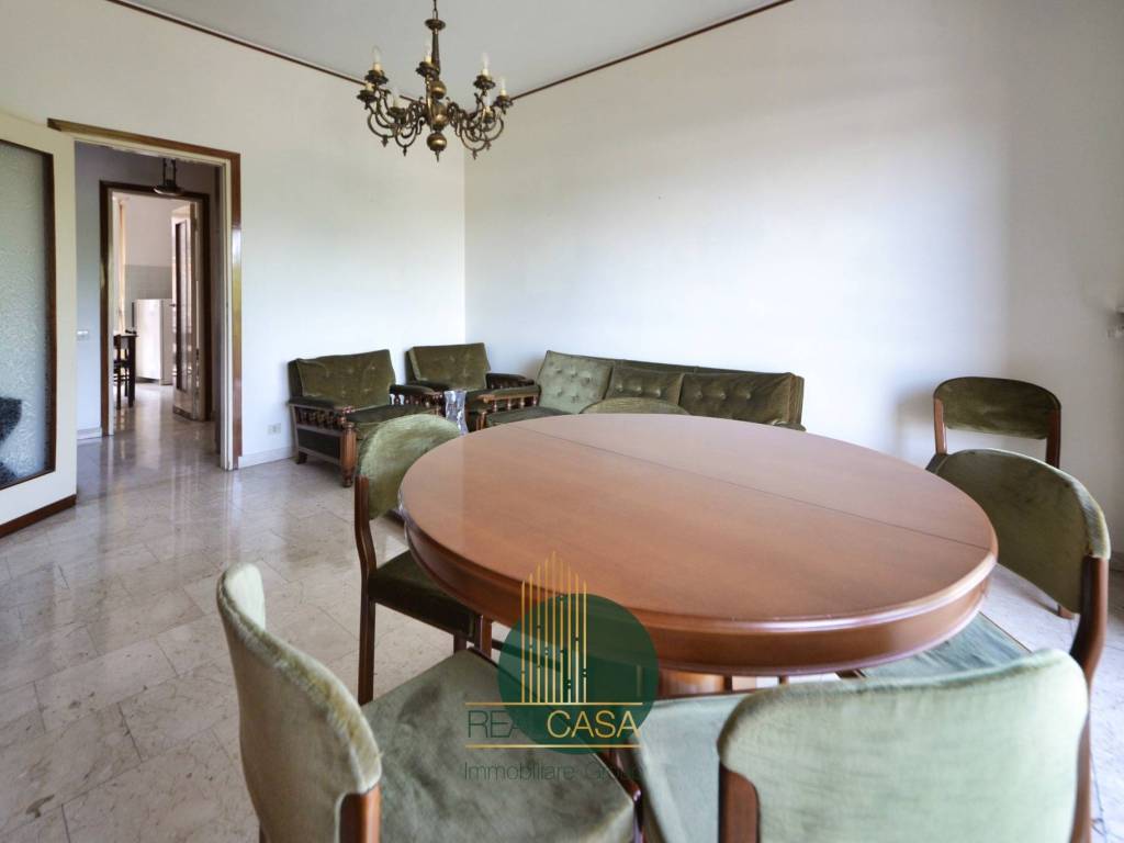 Appartamento a Saronno in Via Cesare Miola, 34 - Foto 3