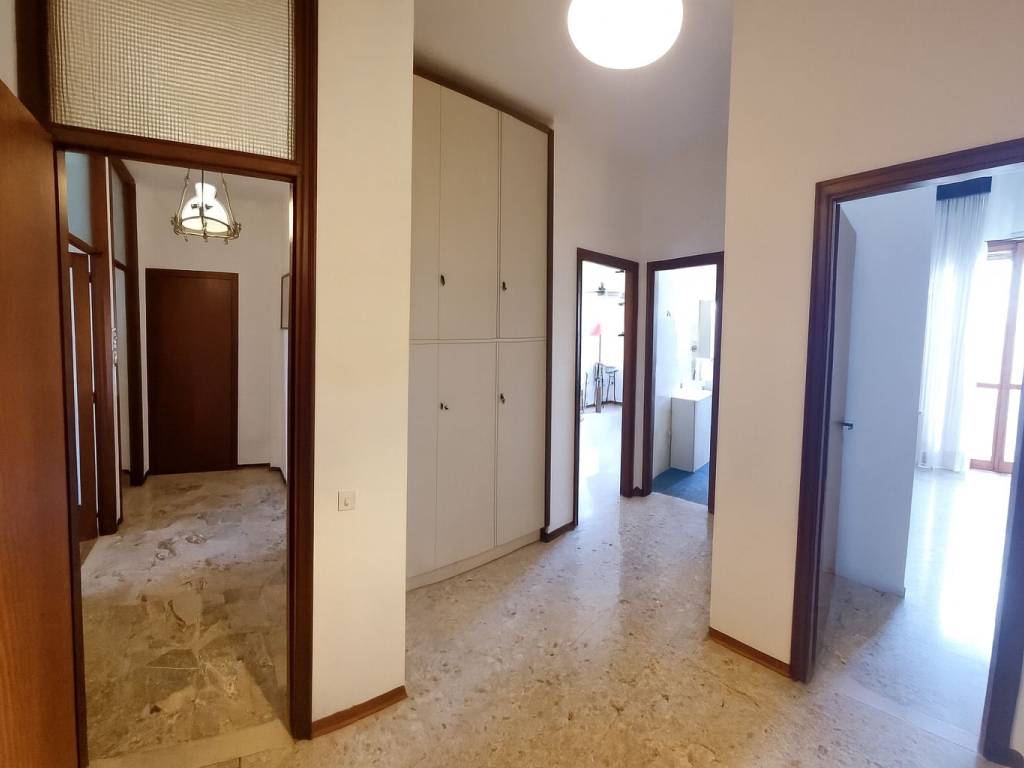 Appartamento a Pesaro in Piazza Francesco Redi - Foto 2