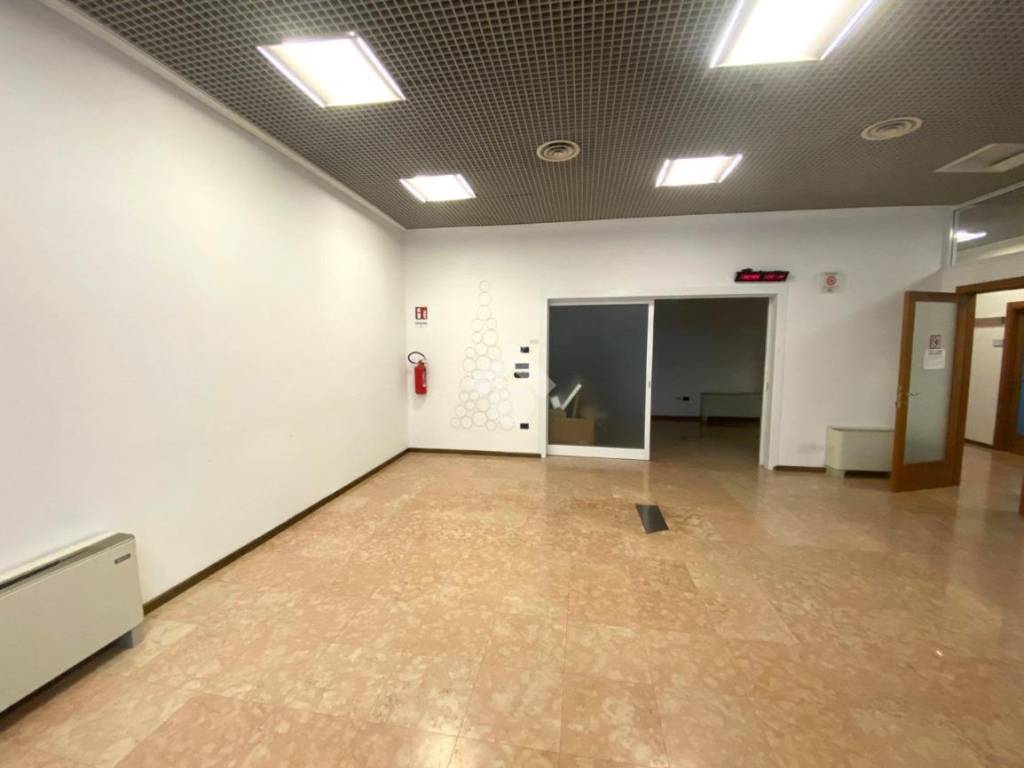 Immobile a Selvazzano dentro in VIA Monte Santo, 9 - Foto 5