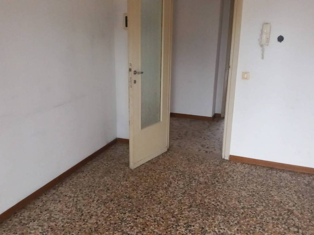 Appartamento a Cremona in Via Cadore, 13 - Foto 5