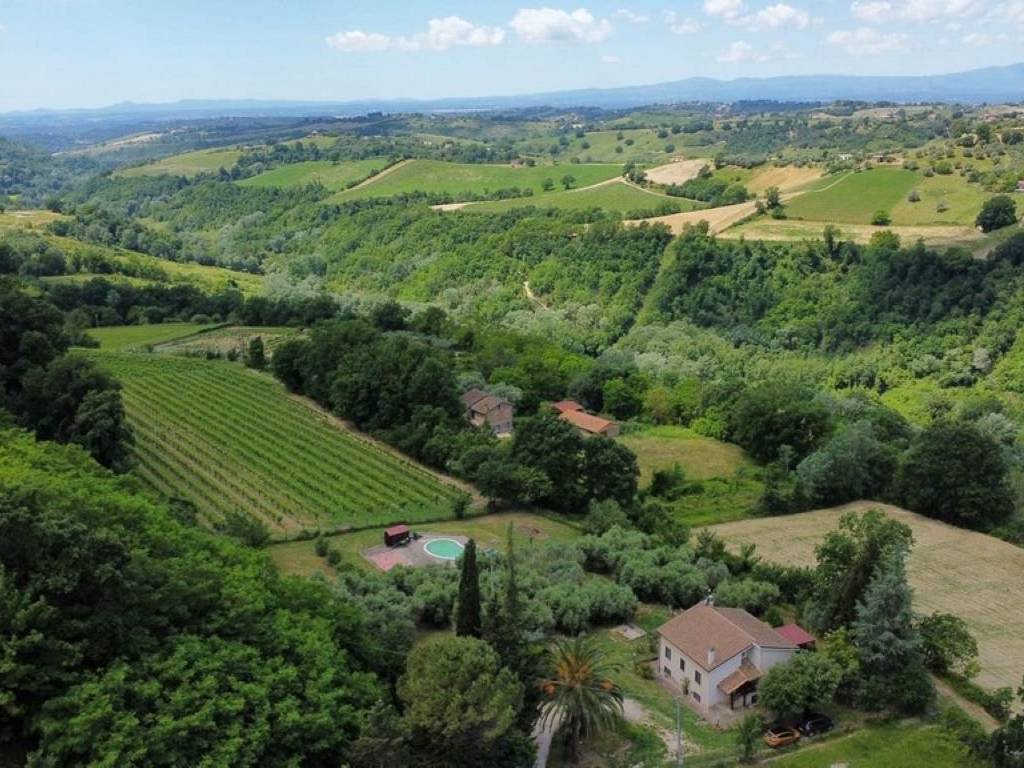 Villa a Montebuono in Via Fianello - Foto 2