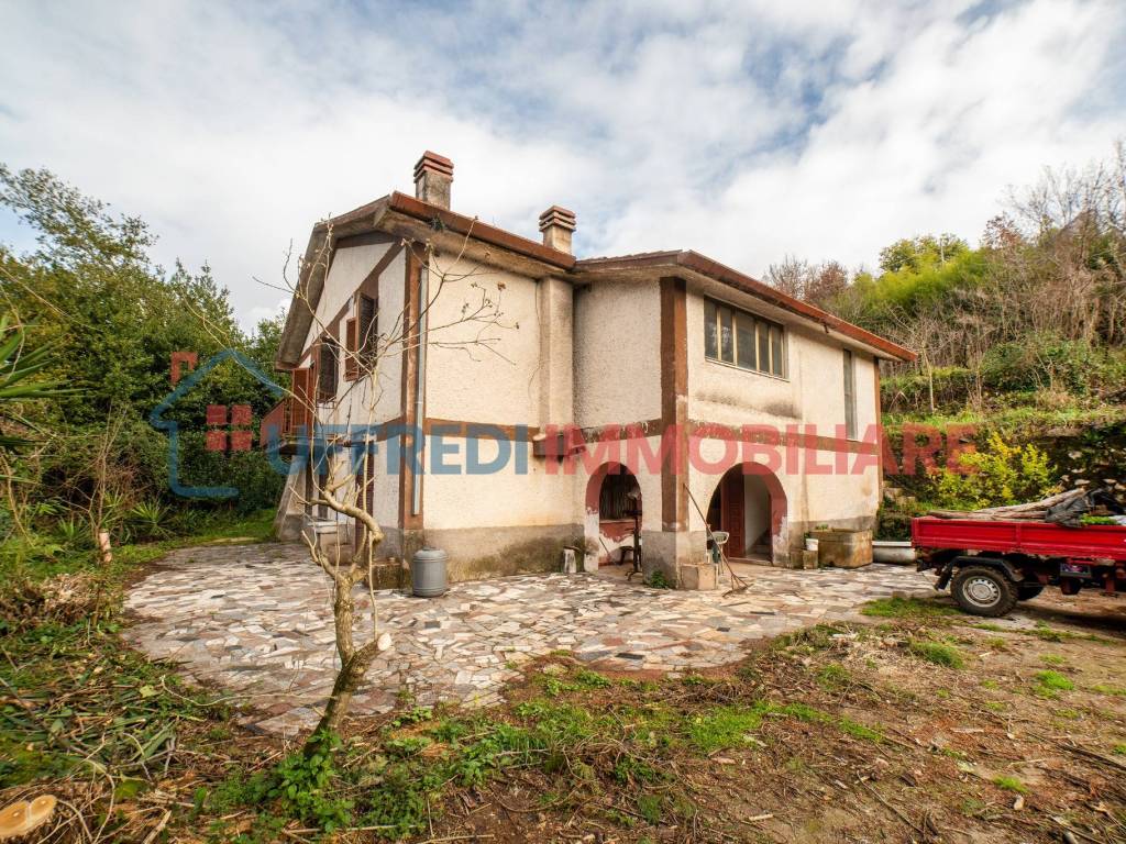Villa a Giuliano di roma in Via Pietromaggio - Foto 2