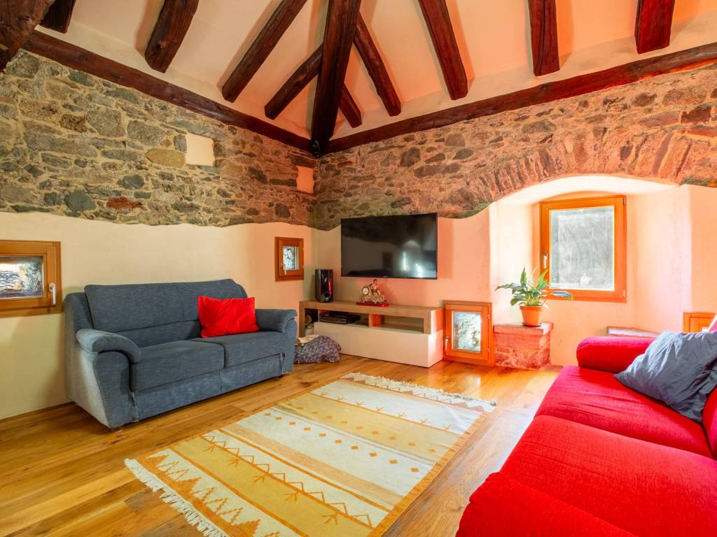 Attico / mansarda a Avise in Frazione Capoluogo - Foto 2