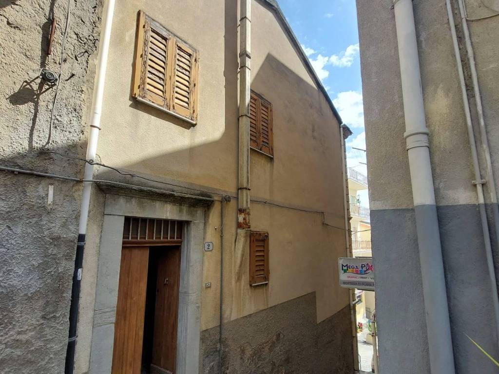 Casa indipendente a Enna in Via San Biagio - Foto 3