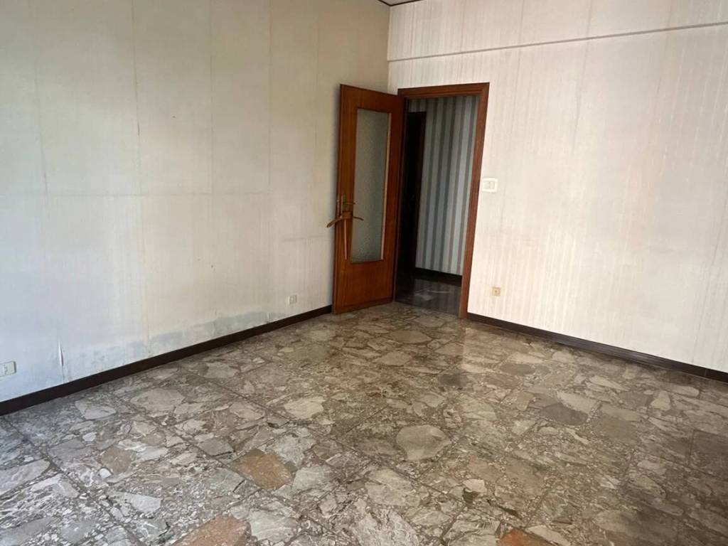 Appartamento a Savona in Via Privata Degli Angeli - Foto 3