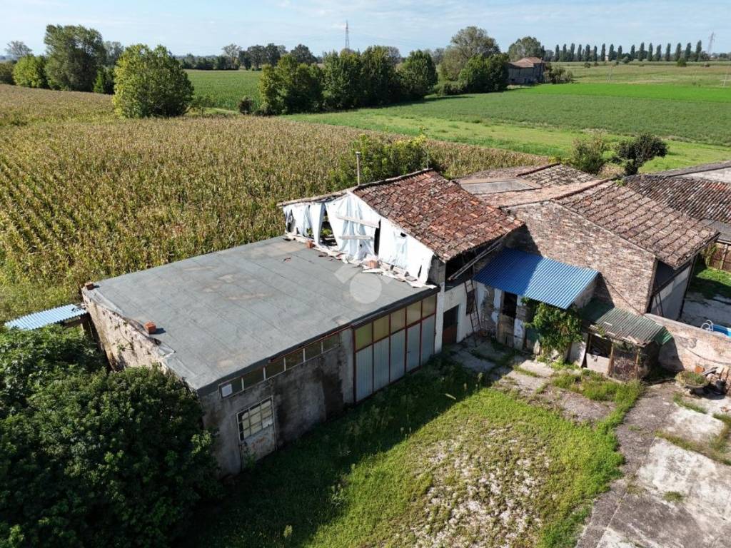 Rustico / casale a Asola in Str. Gazzanine, 7 - Foto 4