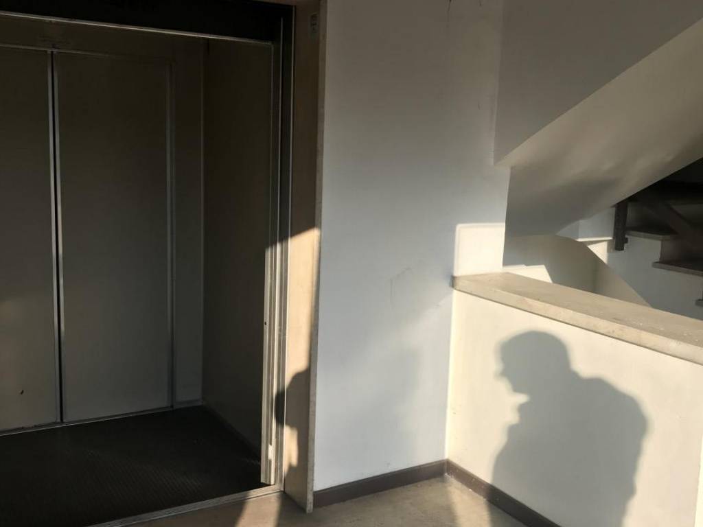 Immobile a Carpi in PIAZZALE RAMAZINI 37/B - Foto 2