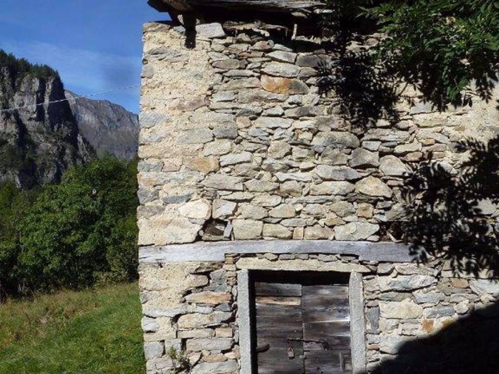 Rustico / casale a Varzo in Strada S. Domenico, - - Foto 3