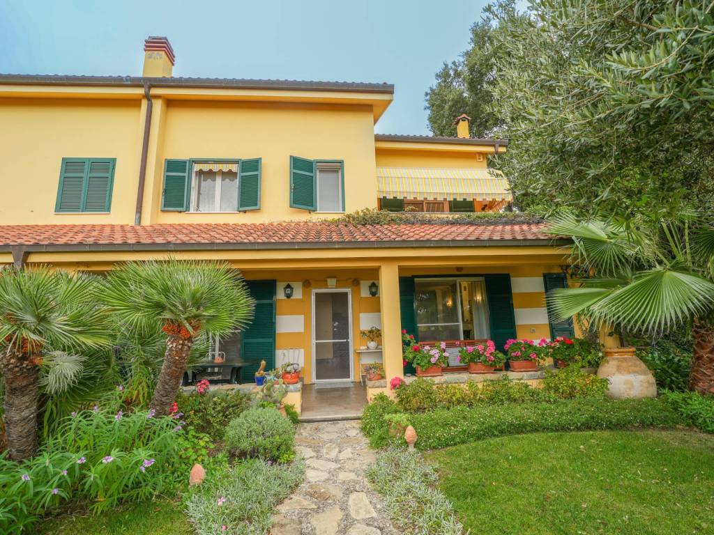 Villa a Sanremo in Strada Privata Delle Rose - Foto 3