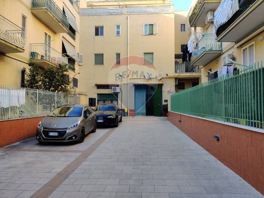 Box / garage a Manfredonia in Via D'aloe, 31 - Foto 2
