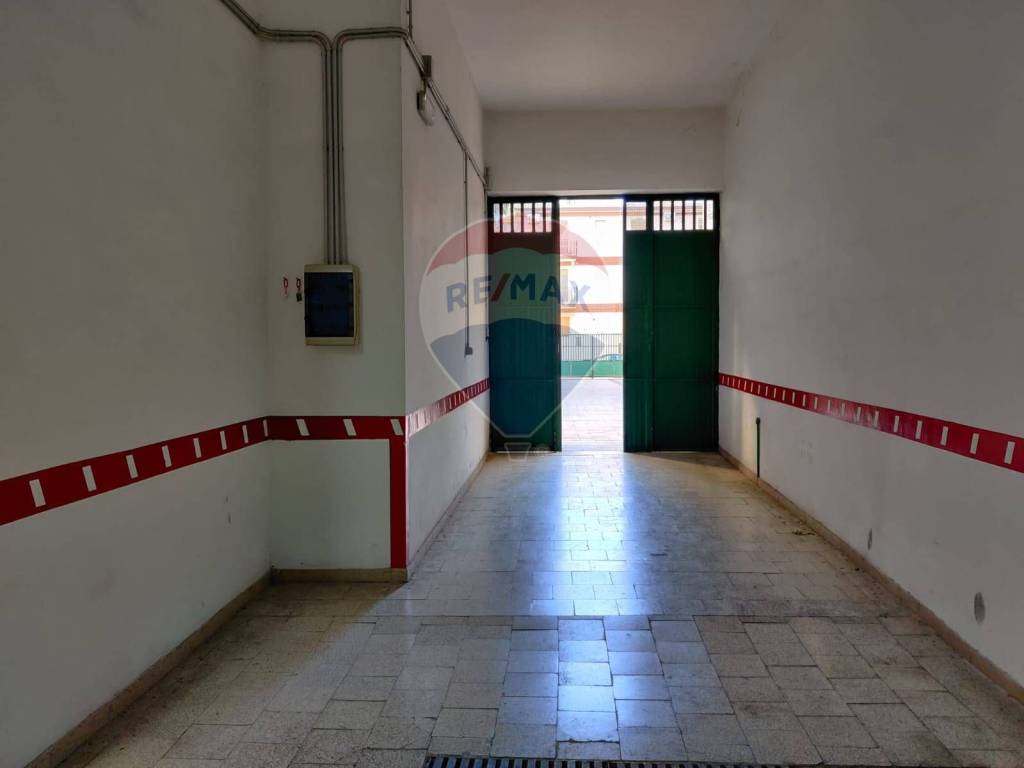 Box / garage a Manfredonia in Via D'aloe, 31 - Foto 4