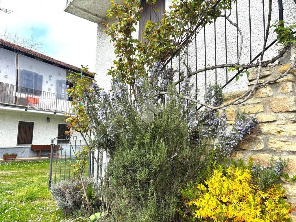 Casa indipendente a Feisoglio in REGIONE NUNZIANO, 52 - Foto 3