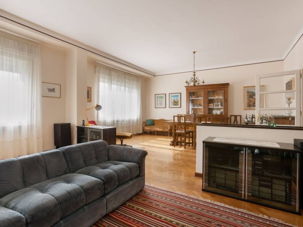 Appartamento a Trieste in Via Graziadio Ascoli, 1 - Foto 2