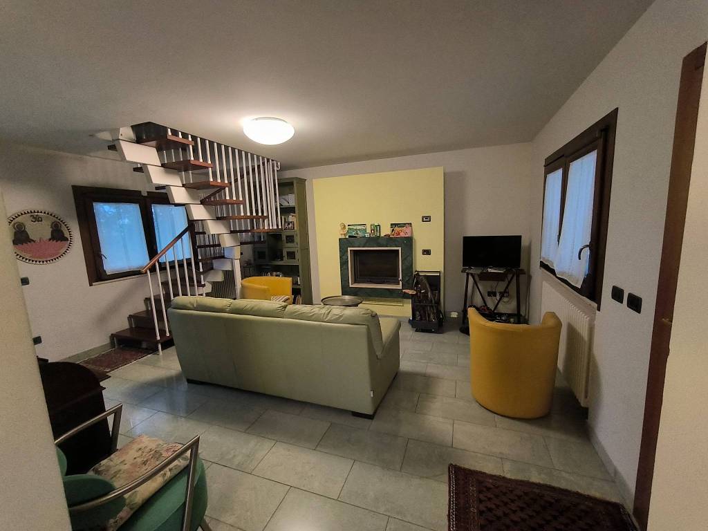 Villa a San costanzo in Via San Vittorio - Foto 2