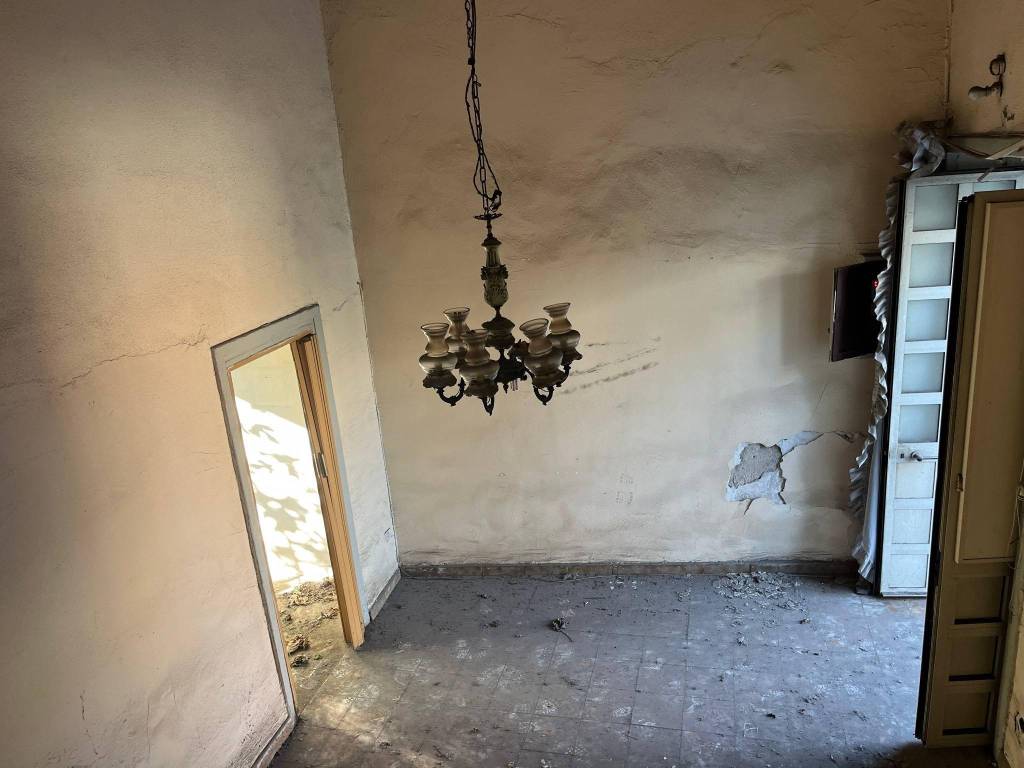 Casa indipendente a Casalnuovo di napoli in Via Vittorio Emanuele III - Foto 3