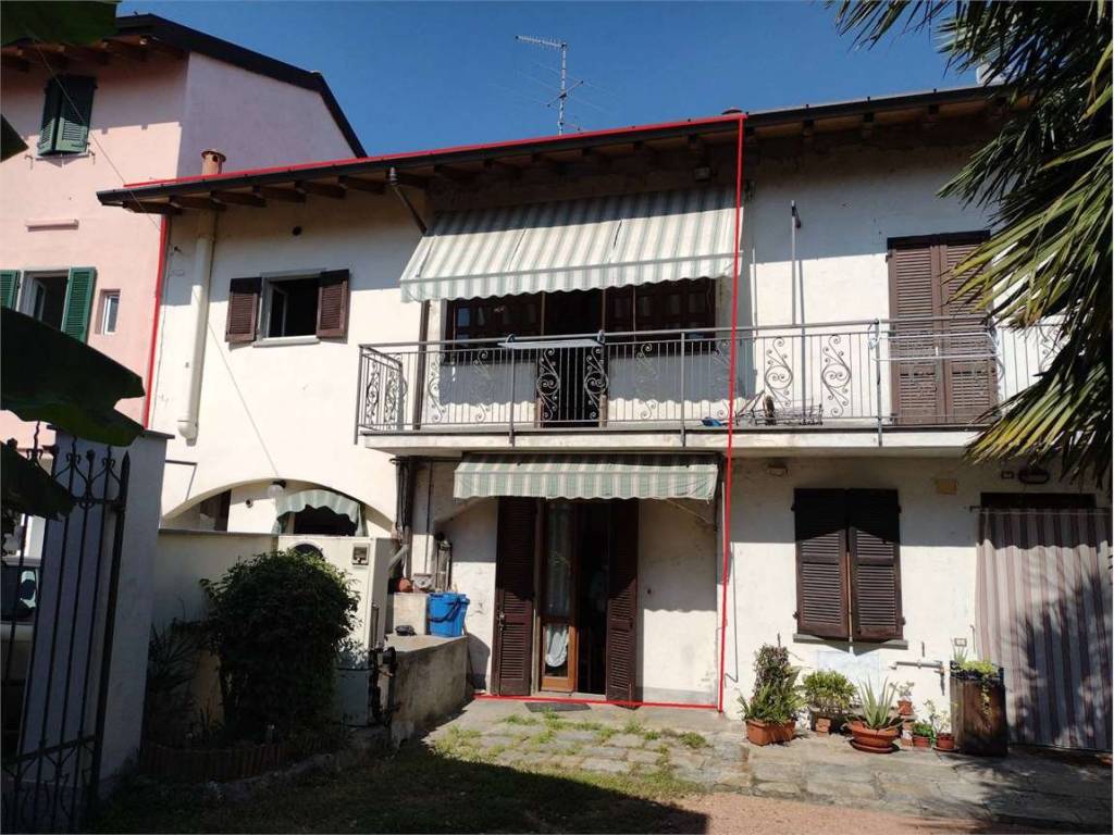 Appartamento a Besozzo in Via Luigi Roncari - Foto 5