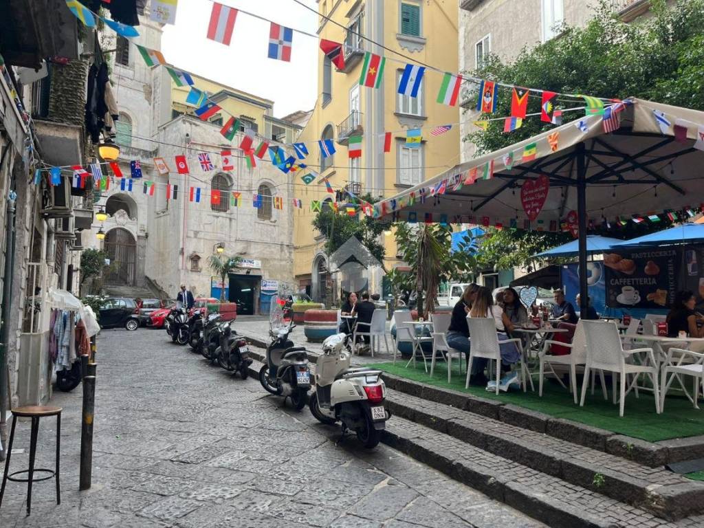 Immobile a Napoli in Piazzetta Rosario di Palazzo, 15 - Foto 2