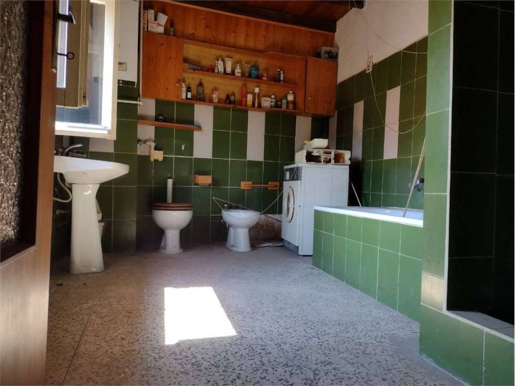 Appartamento a Besozzo in Via Luigi Roncari - Foto 5