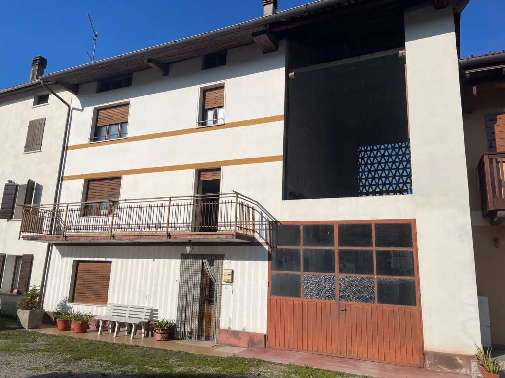 Villa a Santa giustina in Via Cal Del Vento, 15 - Foto 2