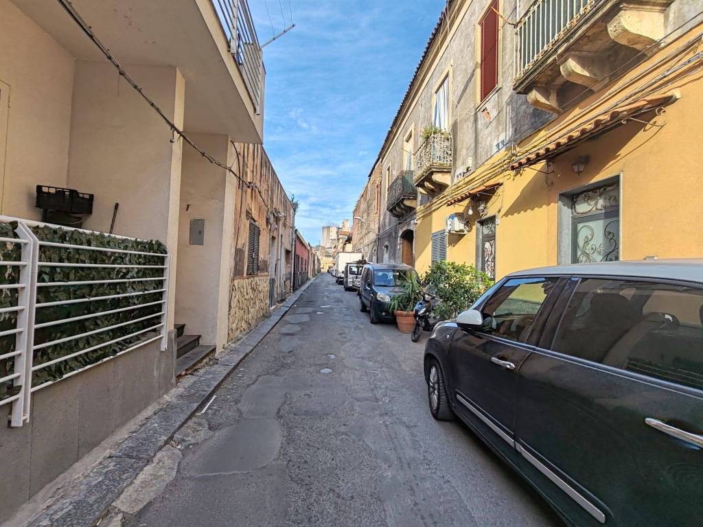 Appartamento a Catania in Via Testulla, 51 - Foto 2