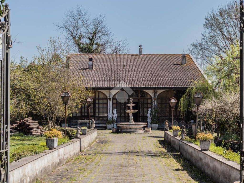 Villa a Sutri in Via delle capinere, 15 - Foto 1