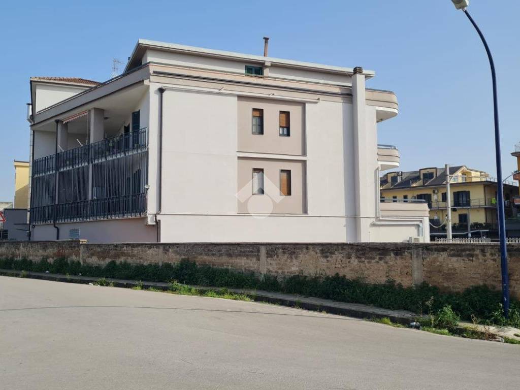 Appartamento a Curti in Via nazionale appia, 131 - Foto 2